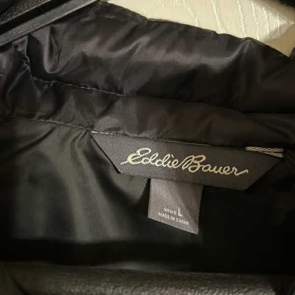 Eddie Bauer large vest - Picture 3 of 6